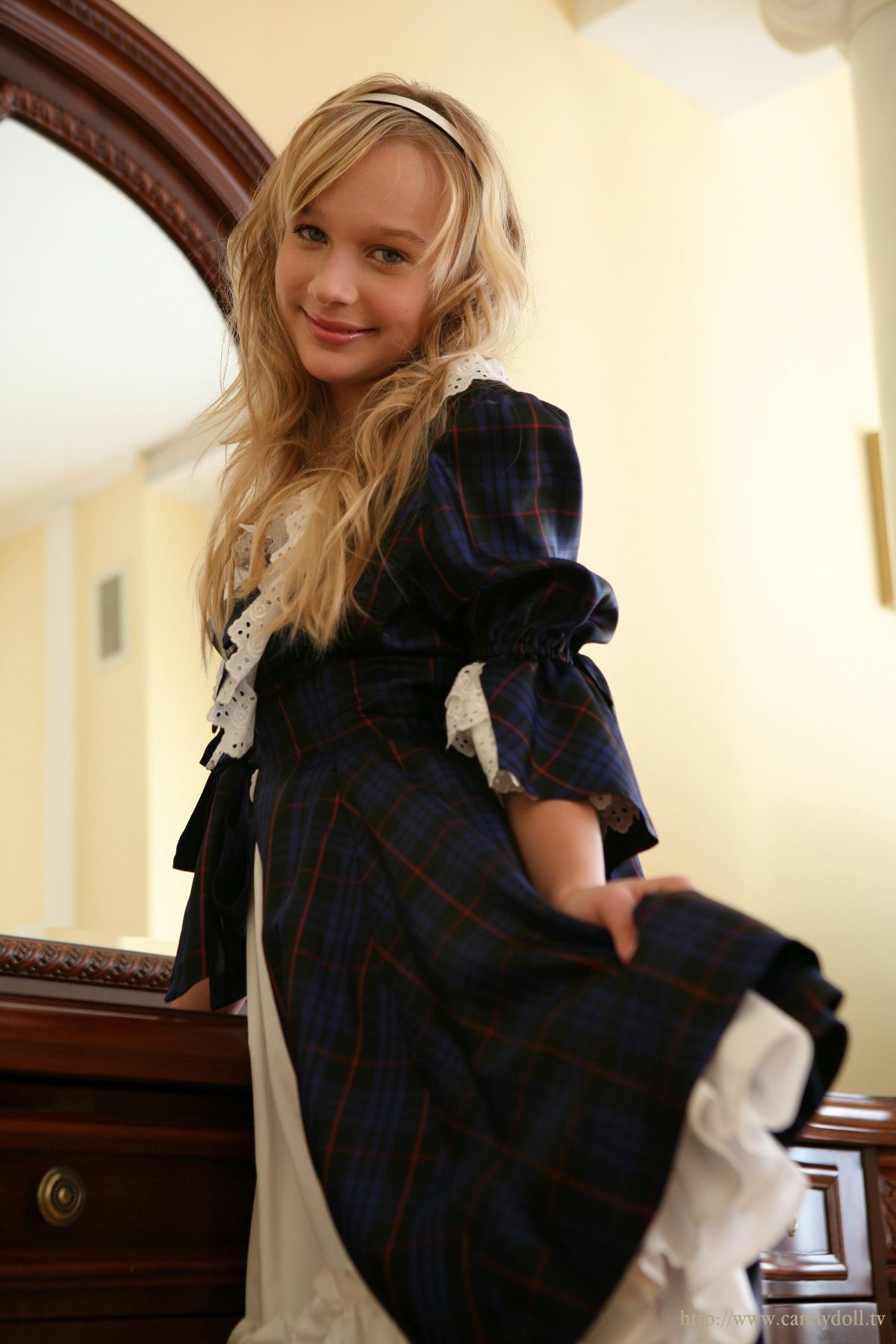 AlyonaR精美套图第十弹(50P)