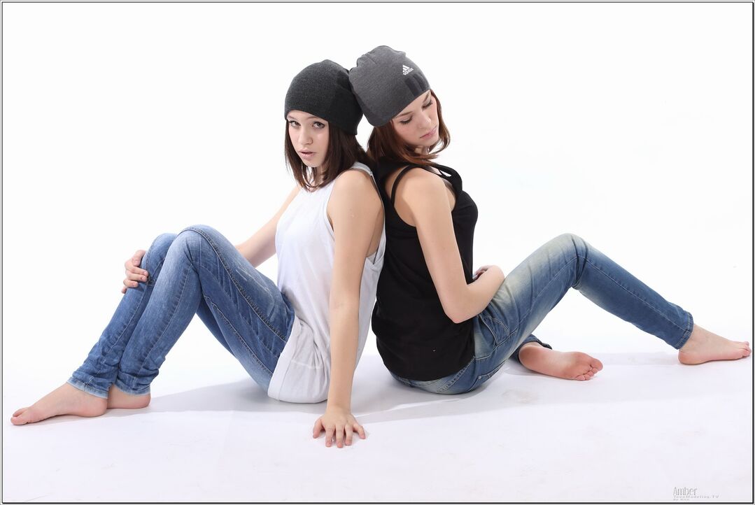 Amber精美套图第八弹(99P)