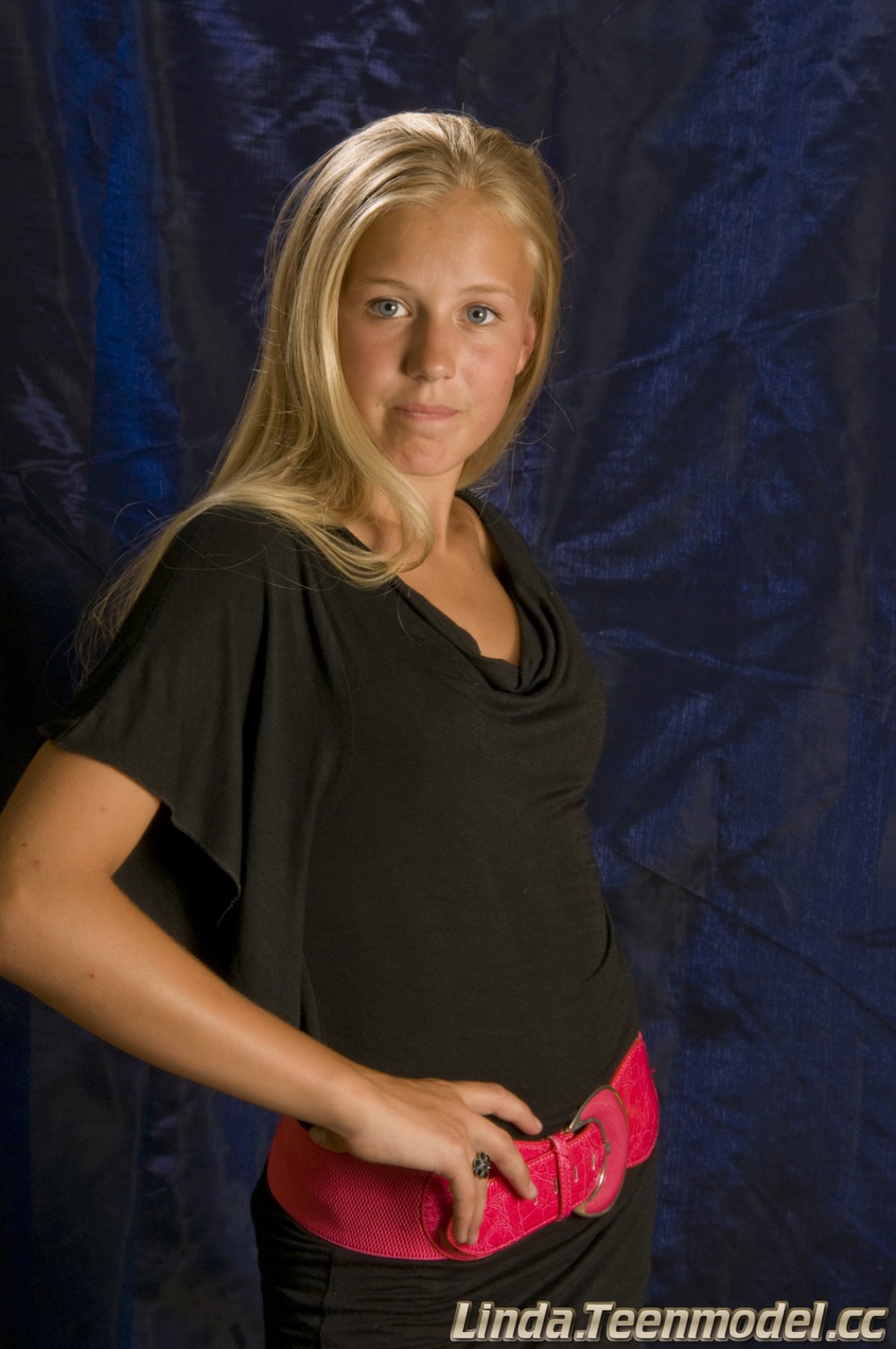 Linda精美套图第二十一弹(80P)